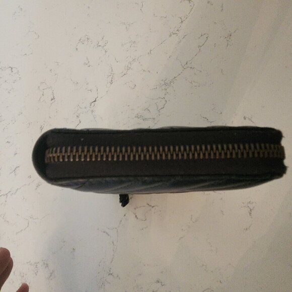 Gucci GG Marmont Zip Around Leather Wallet Black, Authentic - Picture 6 of 12